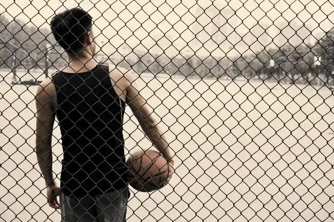 性感人鱼线——和摄影小伙伴拍篮球帅哥