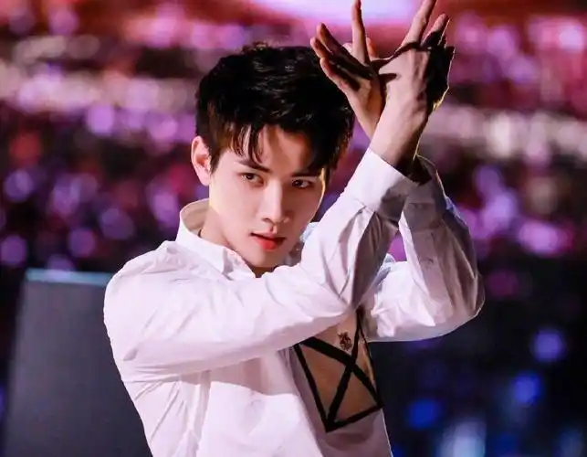 r1se谁最后一个去前缀任豪大概率当选伤团队多次也爱得深