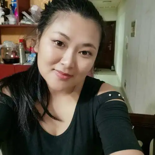 婷婷040岁女未婚157cm大专最近一次登录:03-03 00:0880后现居:广西