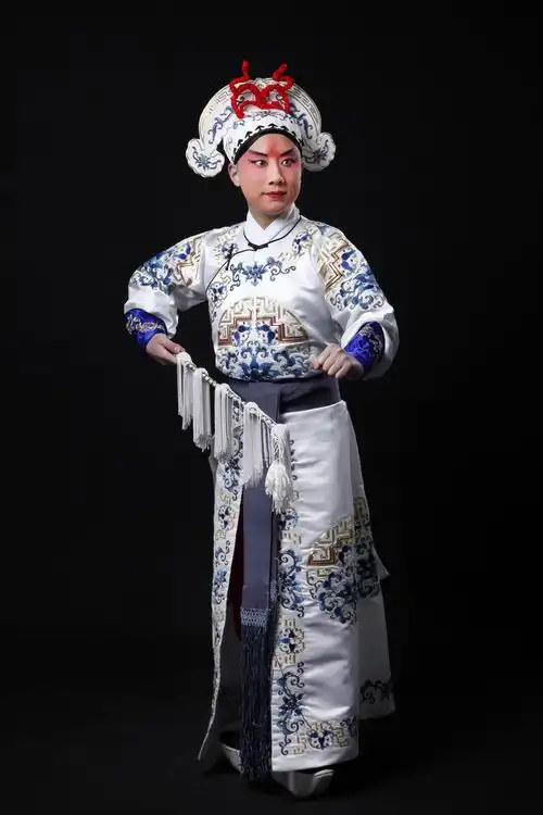 单人男生京剧摄影造型