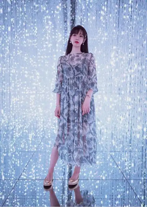 司雯嘉内涵丁当真一出好戏低情商下的高衣品倒给她加上几分