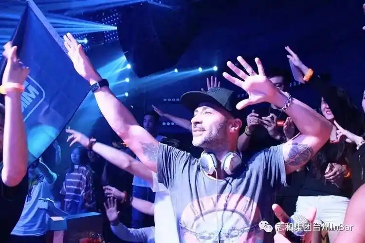 inbarⅡ首家用手蹦迪尬舞到天明