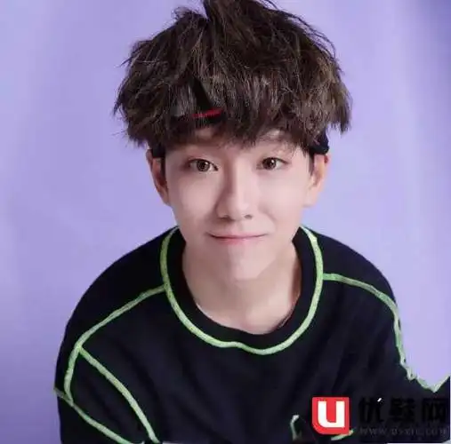 余景天参加过韩国版的produce x 101,也就是所谓的韩国版创造选秀第四