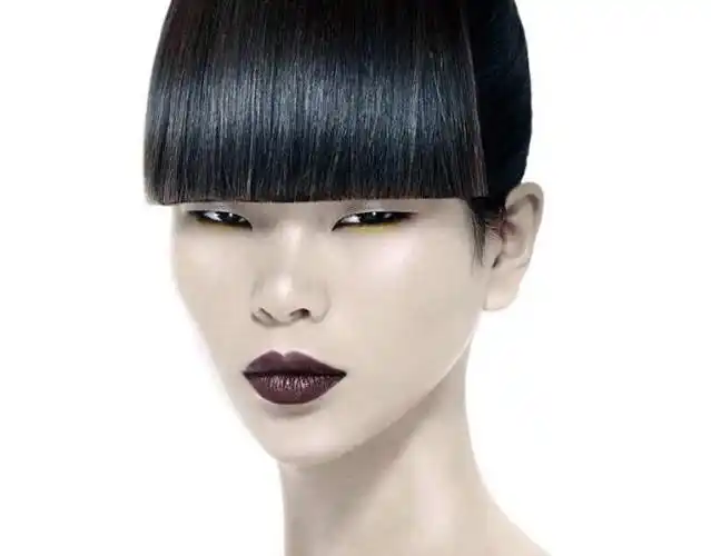 来自农村的中国第一丑模,多才多艺,如今却成为无数明星的偶像!