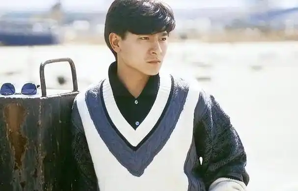 回顾豪门千金朱丽倩携亿万身家嫁给刘德华46岁高龄产子