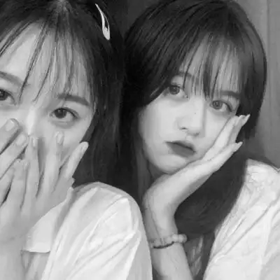 高级闺蜜头像真人黑白高清图片