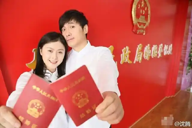 沈腾晒照画风转变太快沈腾微博截图腾讯娱乐讯(文/李小丫)自从沈腾