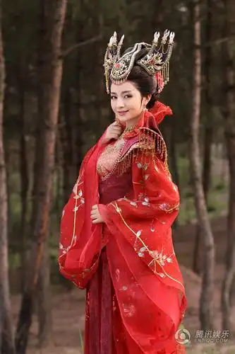 《封神英雄2》今开播 新妲己李依晓誓压张馨予