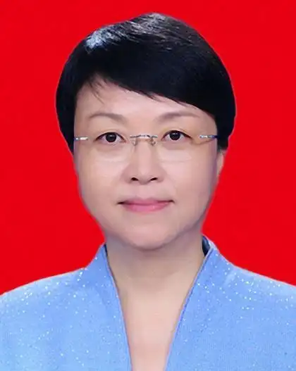 事实上,中国曾数次出台政策,增加女性干部在各级政府,机构