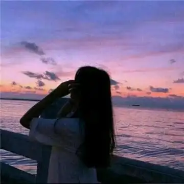 淡淡忧伤的唯美背影头像2020女生微信头像伤感背影