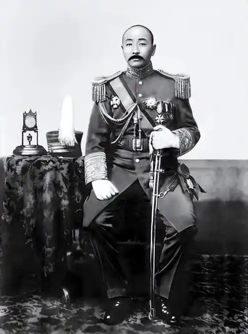 一,张学良的"东北边防军"是如何把一手好牌打烂的