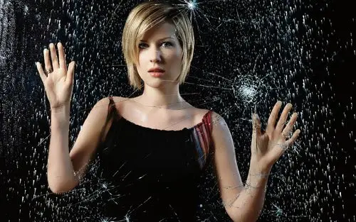 精美女性艺术宽屏壁纸