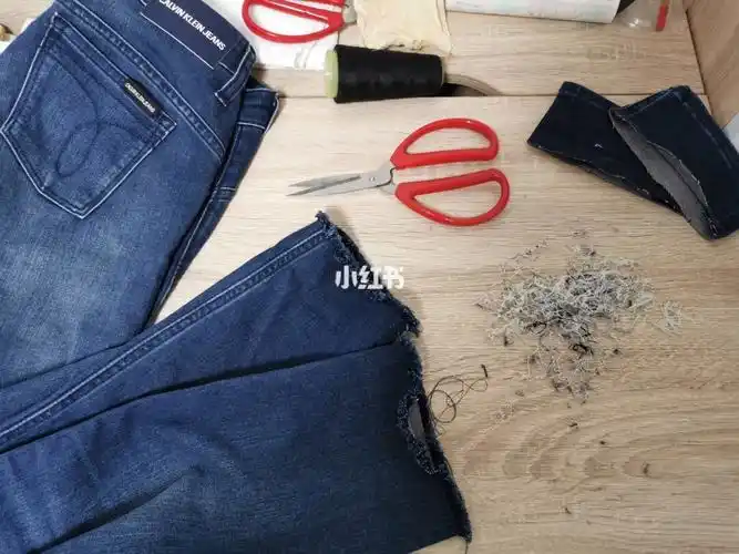 牛仔裤裤脚毛毛边大改造73з79