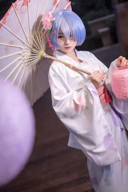 雷姆二次元cos(四位小姐姐cos的人气动漫角色)(21)