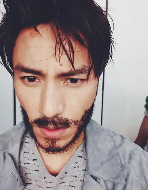 眼睛最漂亮的五位男星金城武的堪称迷之眼型看一眼就让你沉迷