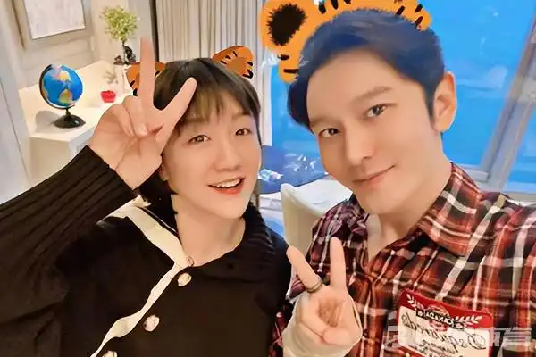 陈梦和黄晓明_图片