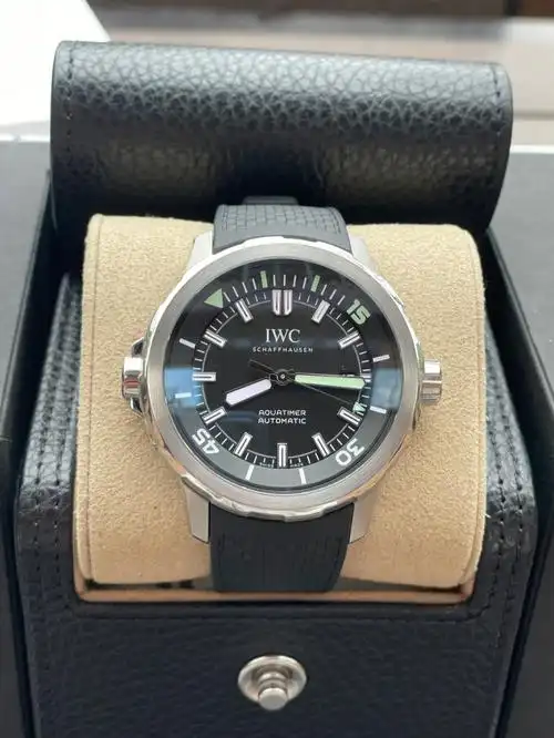 万国海洋时计系列腕表