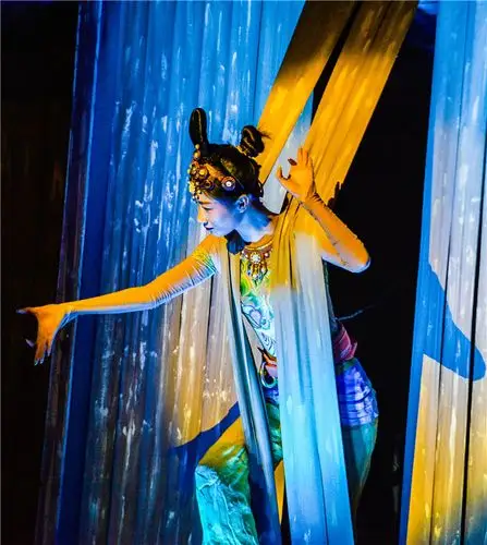 《又见敦煌》迎来今年首场演出_中国酒泉网_作者:武春洋 杨霞