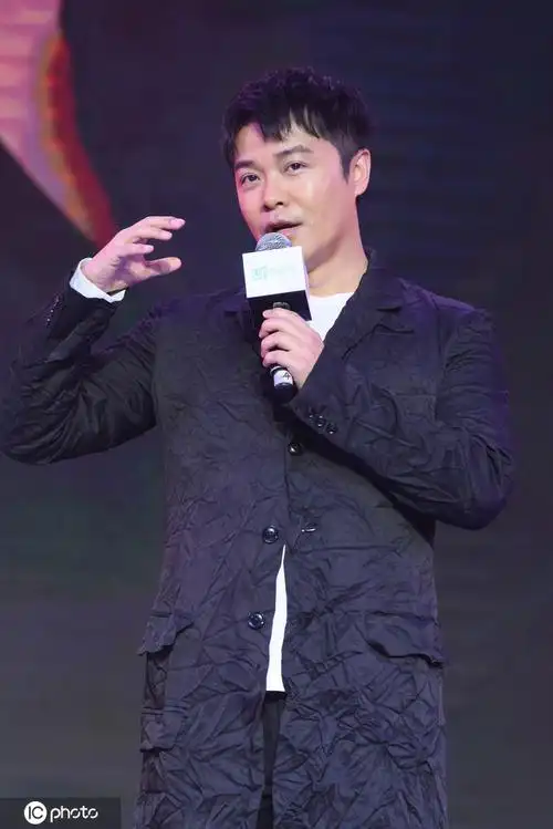 陈思诚唐人街后新片立项将筹拍外星人故事