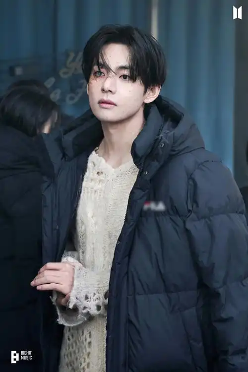 love wins all mv photo sketch  @ (网页链接)    #v##bts##防弹