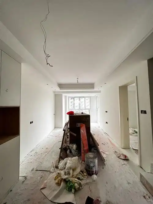 立邦象牙白阴天自然光