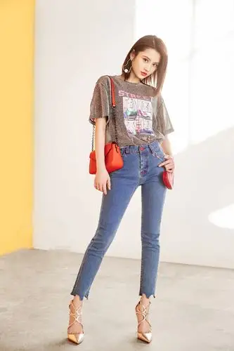 张慧雯个性百变时尚写真图片