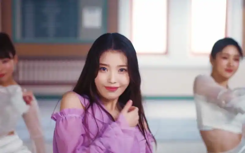 4kiu李知恩lilac紫丁香官方mv