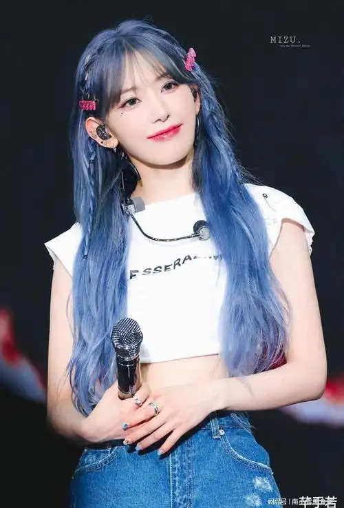 lesserafim宫胁咲良发长文道歉为hybe善后她是真懂粉丝想法