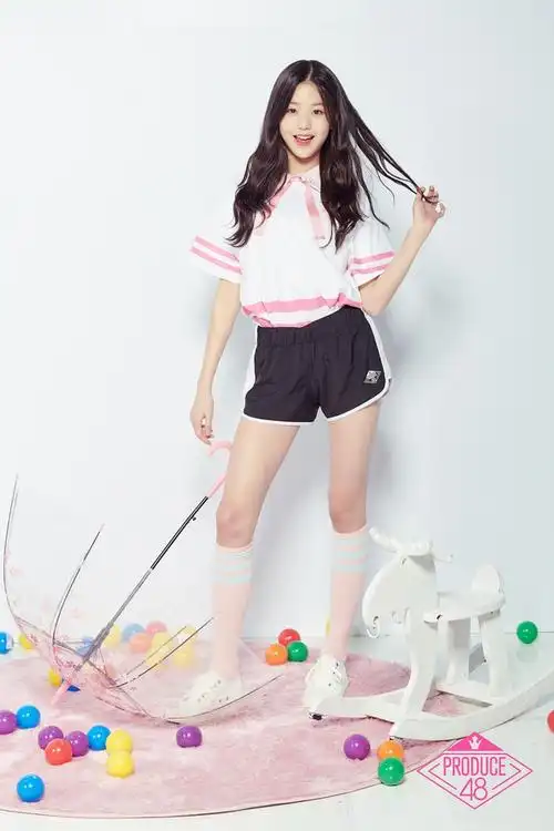 求比例好的全身图要美女