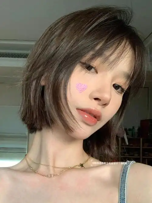 女生一定要剪的初恋锁骨短发