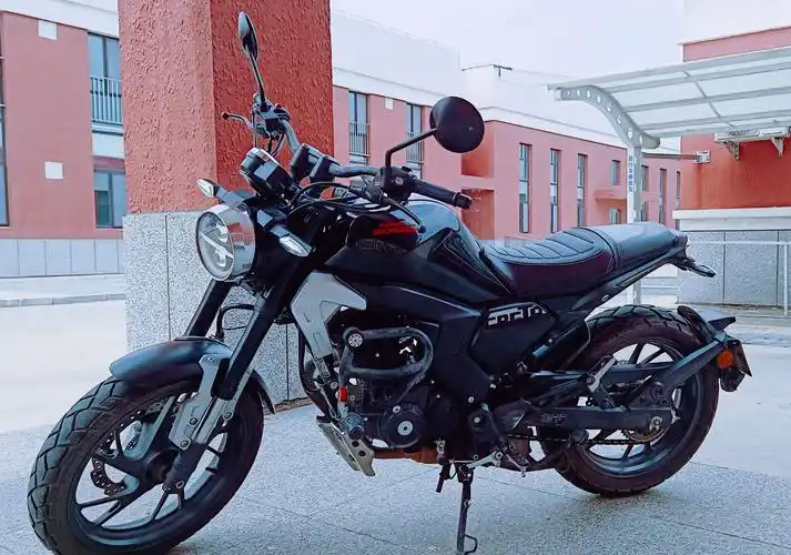 二手摩托车新大洲本田 cbf190tr