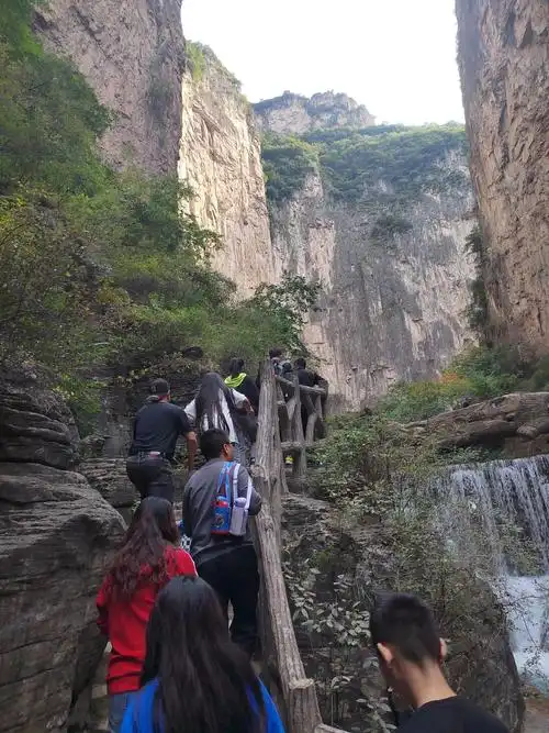 国家地质公园#通天峡景区,好脾气的人不轻易发火,不代表不会 - 抖音