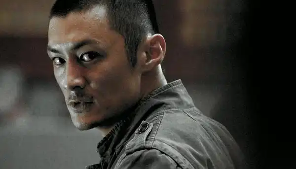 《男儿本色 内地版》全集-高清电影完整版-在线观看-搜狗影视