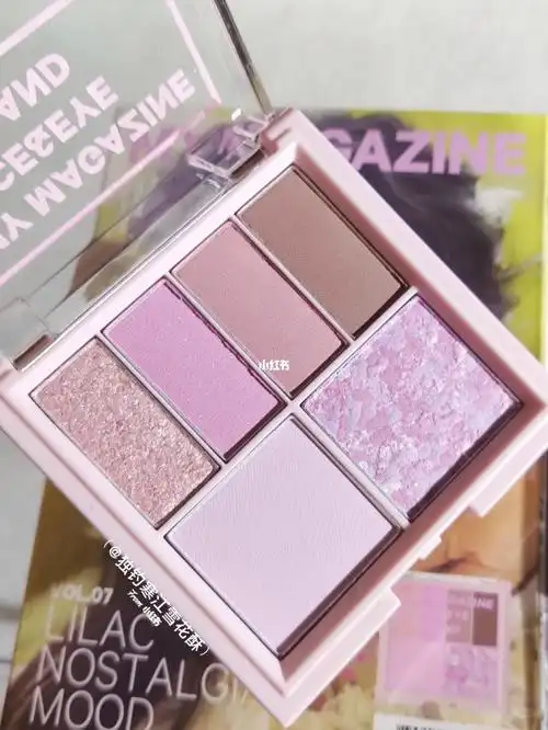 丁香粉紫90击中橄榄皮心的清冷感配色!