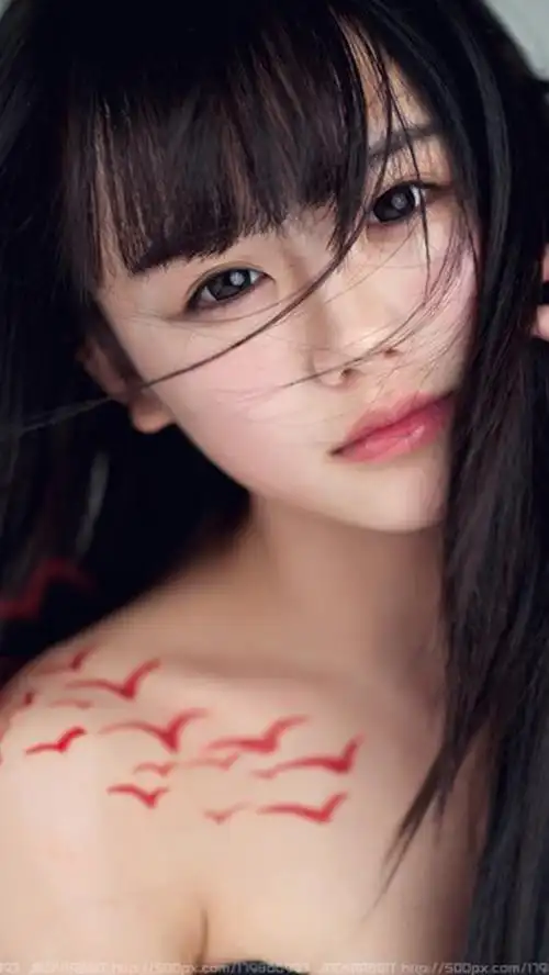 [640x1136]苹果iphone 5高清壁纸——豆瓣女神南笙姑娘罗小伊美女壁纸