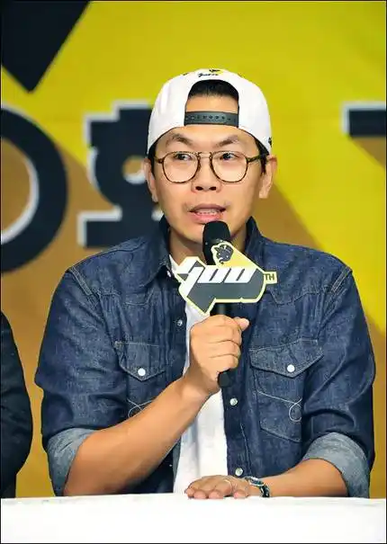 8989 3185 200783 215387212535 3755