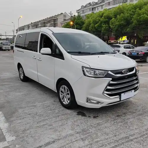 江淮瑞风m4柴油2.0t高配9座 售价: 9.