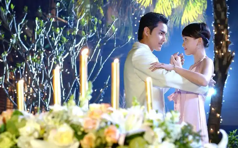 台湾偶像剧里男女主第一次相遇的场景(一)