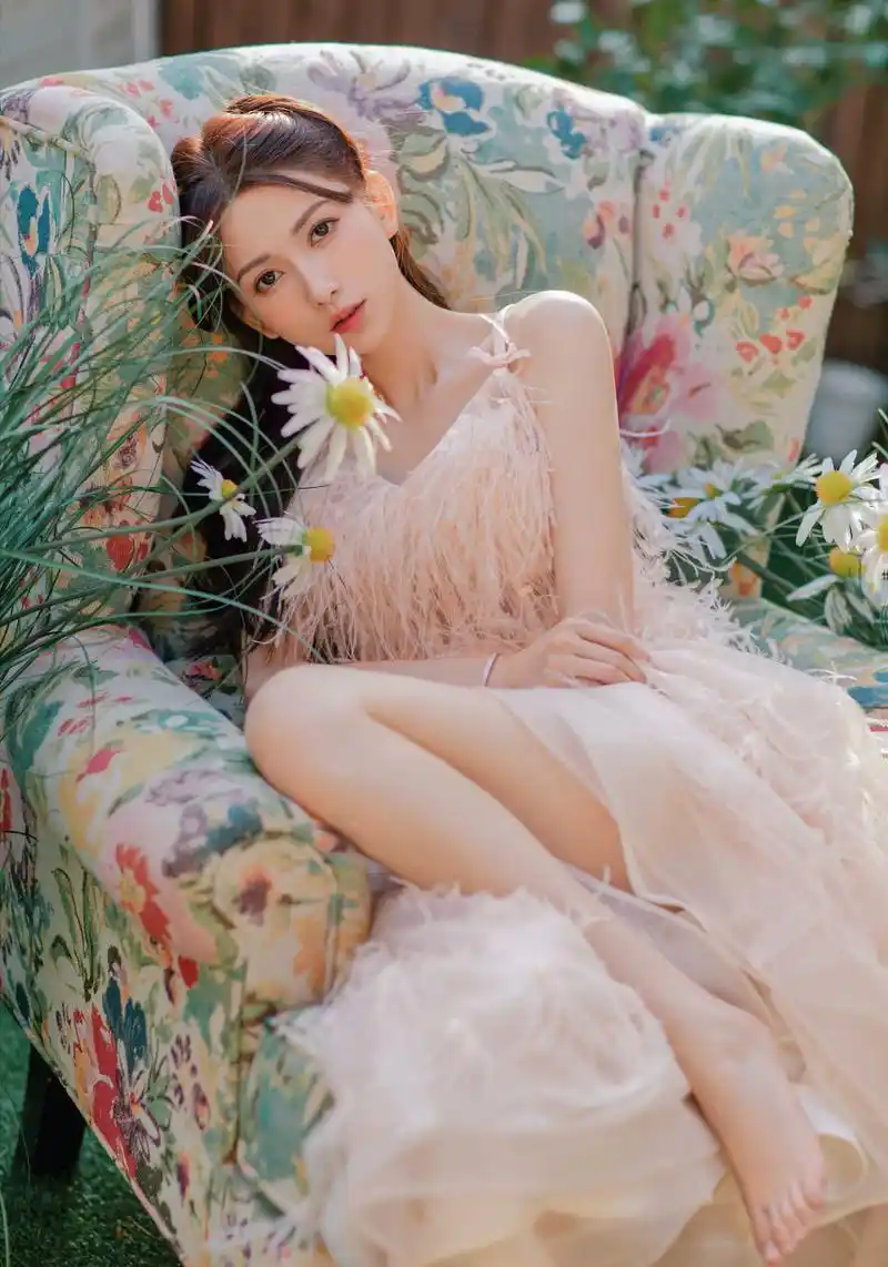 王秋紫 金牛座小姐姐