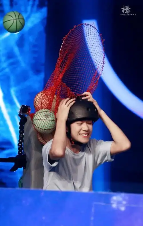 四字 易烊千玺 yyqx 四字弟弟