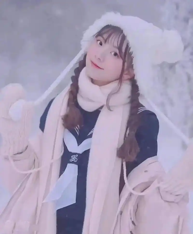 左航女装	 "你永远可以相信左航的女装! 这颜值真是绝了! 真的爱了!