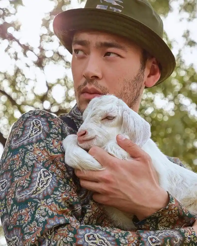 喜欢我就多分享帅哥