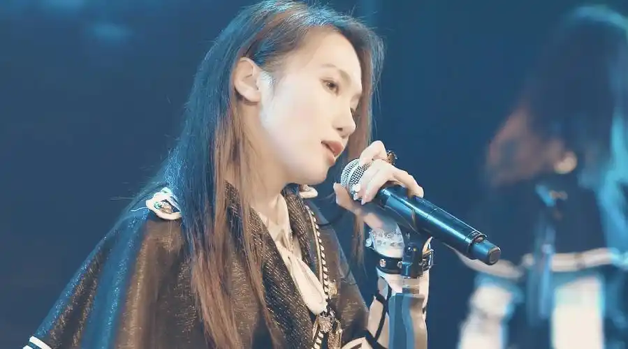 炙热的我们定档# #陆婷 炙热的我们# #陆.