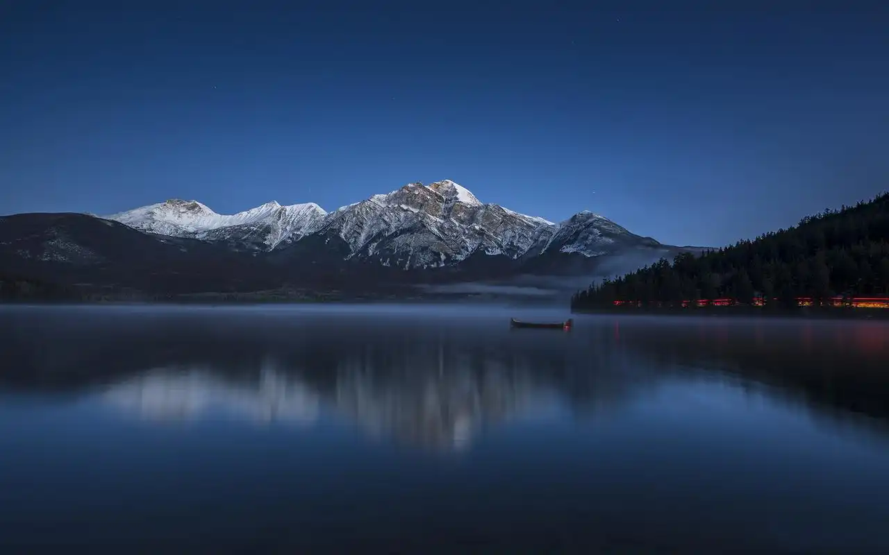 漂亮的山水风光高清桌面壁纸