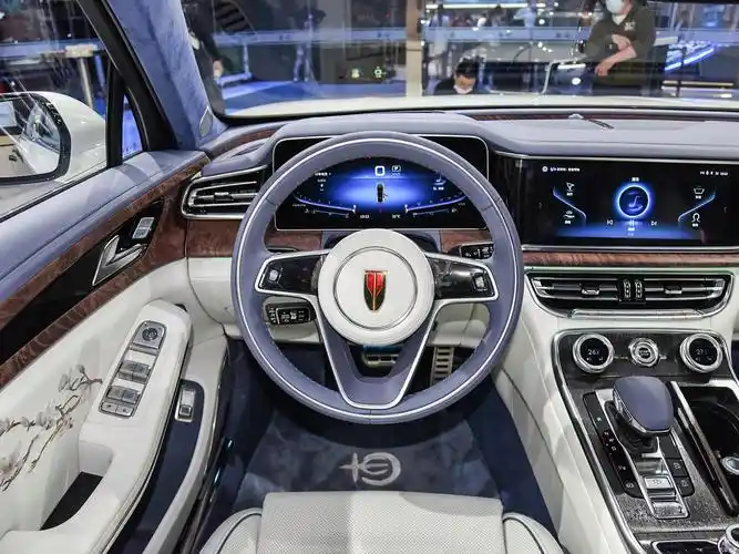 一汽红旗 红旗h9 2022款 h9  白玉兰限定版