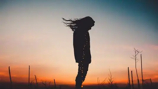 14,让世界低头是一种霸气,让自己放手是一种魄气.