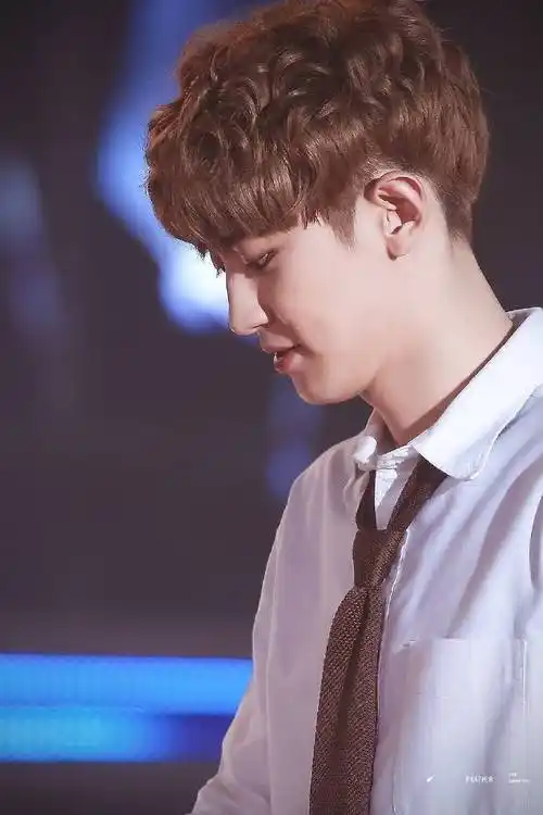 爱豆侧颜区风景大赏##朴灿烈心动时刻##朴灿烈虎牙直播