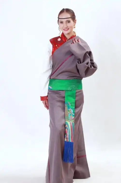扎西德勒传统民族风藏服藏式安多装藏装藏族服装新款女装藏袍新品