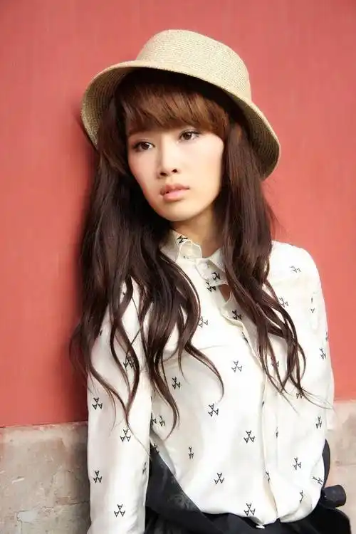 当红女星奚望:爱继父也爱生父,离婚最对不起年幼的女儿_茹萍_刘之冰