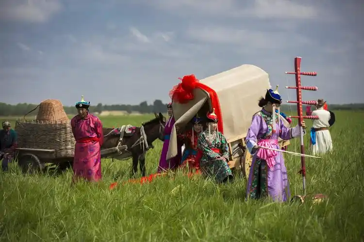 草原蒙古族婚礼